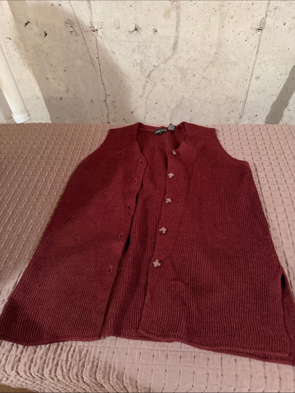 Men's Button-Front Knit Sweater Vest - Burgundy